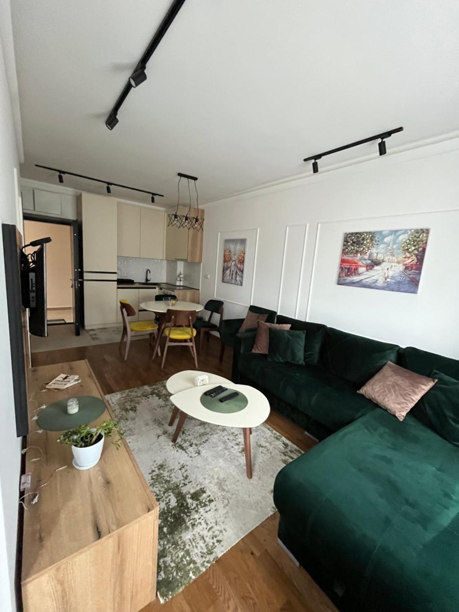 Natalijina Ramonda Apartment
